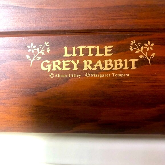 Vintage Sankyo Music Jewelry Box Little Grey Rabbit by Alison Uttley - Picture 4 of 9